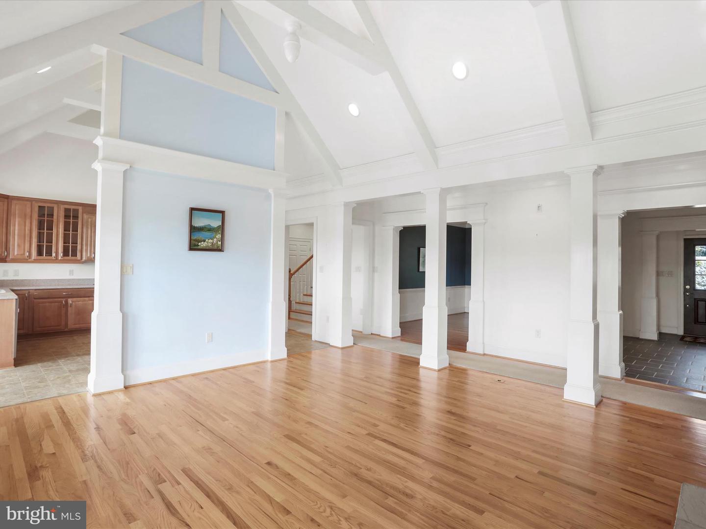 111 CHICKADEE CT, WOODSTOCK, Virginia 22664, 5 Bedrooms Bedrooms, ,5 BathroomsBathrooms,Residential,For sale,111 CHICKADEE CT,VASH2011852 MLS # VASH2011852
