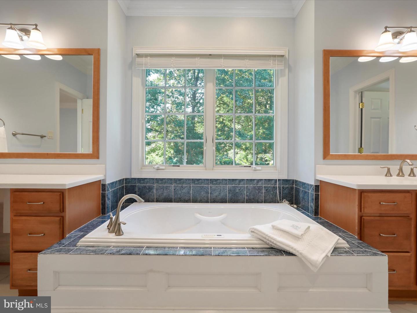 111 CHICKADEE CT, WOODSTOCK, Virginia 22664, 5 Bedrooms Bedrooms, ,5 BathroomsBathrooms,Residential,For sale,111 CHICKADEE CT,VASH2011852 MLS # VASH2011852
