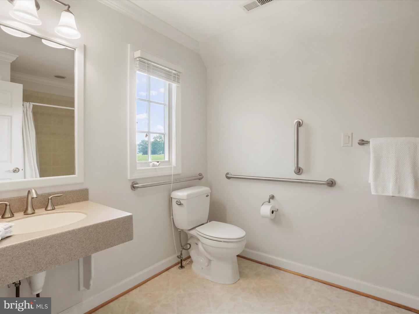 111 CHICKADEE CT, WOODSTOCK, Virginia 22664, 5 Bedrooms Bedrooms, ,5 BathroomsBathrooms,Residential,For sale,111 CHICKADEE CT,VASH2011852 MLS # VASH2011852
