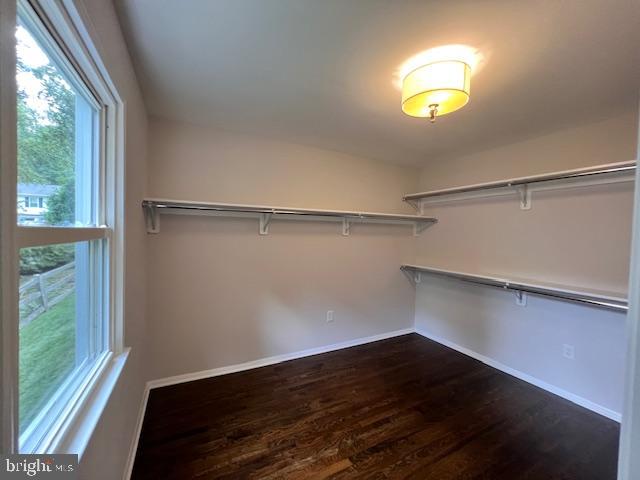 12202 HARBOR DR, WOODBRIDGE, Virginia 22192, 4 Bedrooms Bedrooms, ,3 BathroomsBathrooms,Residential,For sale,12202 HARBOR DR,VAPW2098338 MLS # VAPW2098338