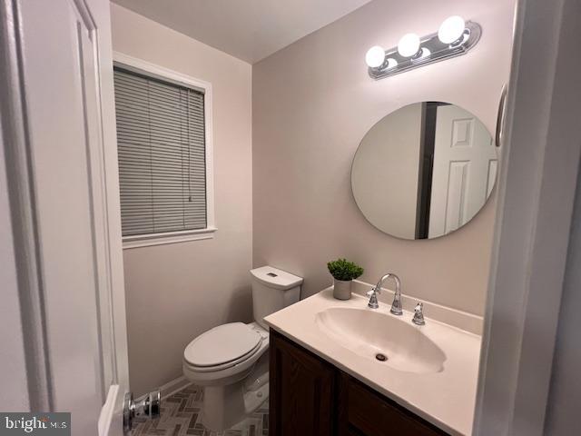 12202 HARBOR DR, WOODBRIDGE, Virginia 22192, 4 Bedrooms Bedrooms, ,3 BathroomsBathrooms,Residential,For sale,12202 HARBOR DR,VAPW2098338 MLS # VAPW2098338