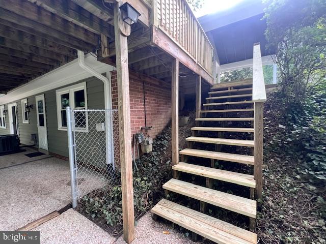 12202 HARBOR DR, WOODBRIDGE, Virginia 22192, 4 Bedrooms Bedrooms, ,3 BathroomsBathrooms,Residential,For sale,12202 HARBOR DR,VAPW2098338 MLS # VAPW2098338