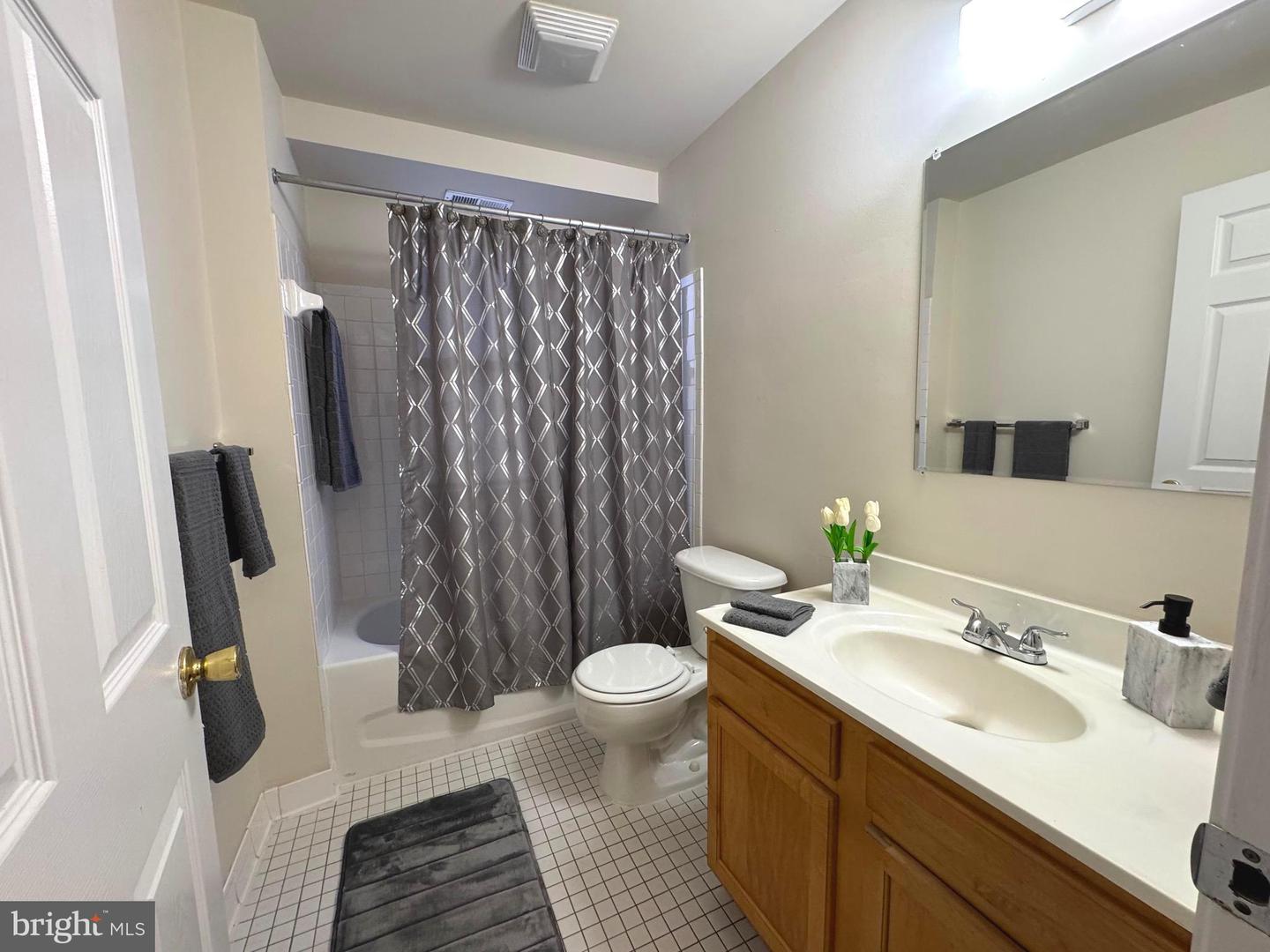 1340 FAIRMONT ST NW #3, WASHINGTON, District Of Columbia 20009, 1 Bedroom Bedrooms, ,1 BathroomBathrooms,Residential,For sale,1340 FAIRMONT ST NW #3,DCDC2208596 MLS # DCDC2208596