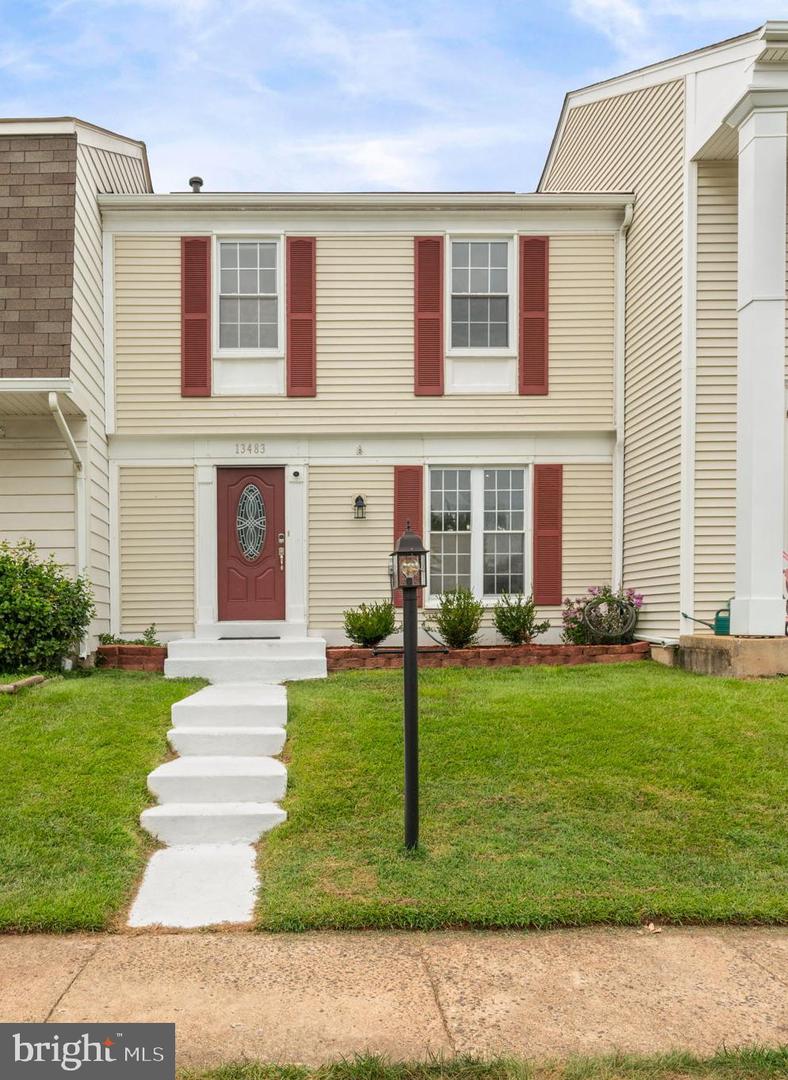 13483 OLD DAIRY CT, HERNDON, Virginia 20171, 4 Bedrooms Bedrooms, ,3 BathroomsBathrooms,Residential,For sale,13483 OLD DAIRY CT,VAFX2253092 MLS # VAFX2253092