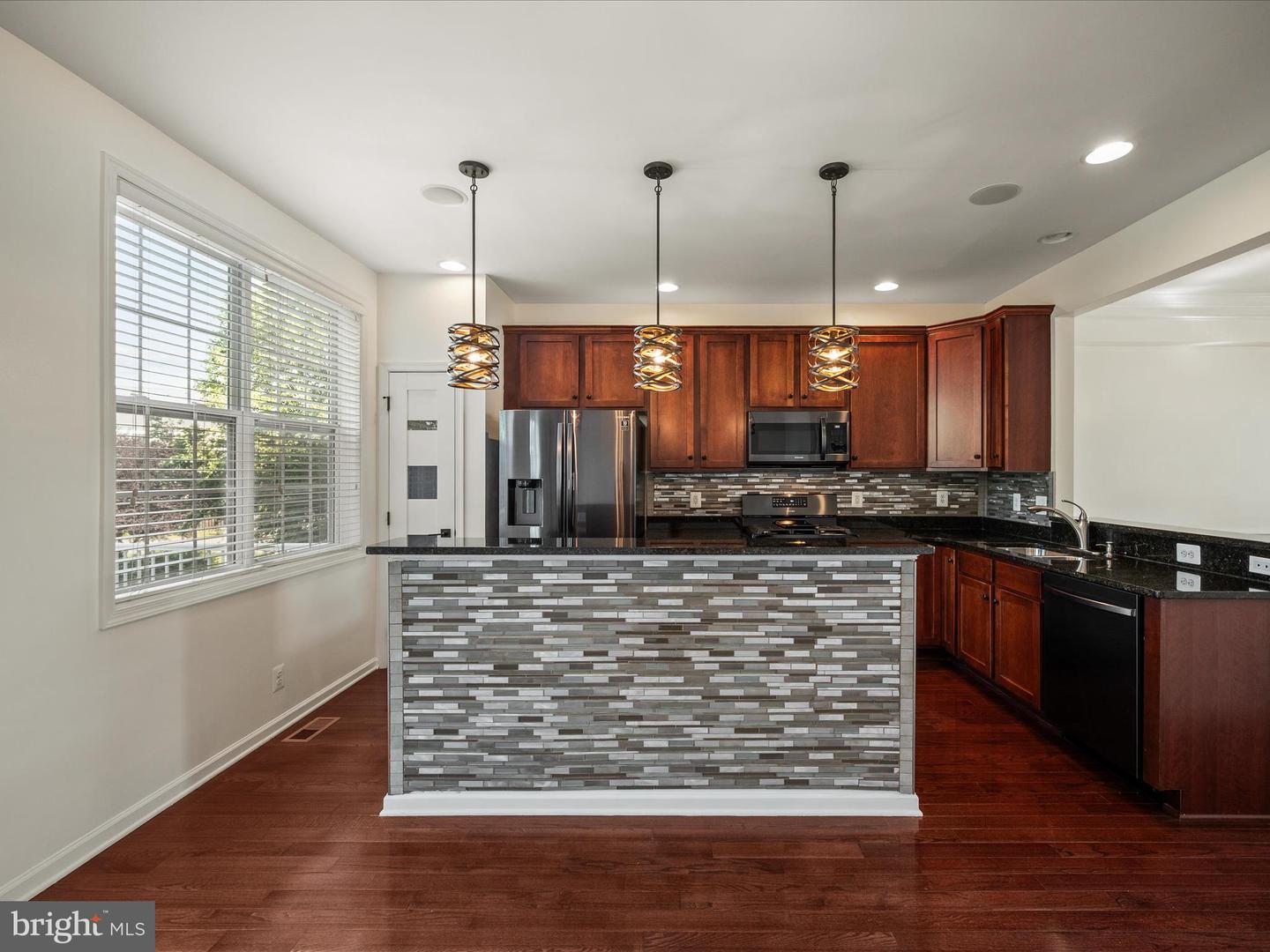 23089 SUNBURY ST, ASHBURN, Virginia 20148, 3 Bedrooms Bedrooms, ,3 BathroomsBathrooms,Residential,For sale,23089 SUNBURY ST,VALO2101258 MLS # VALO2101258