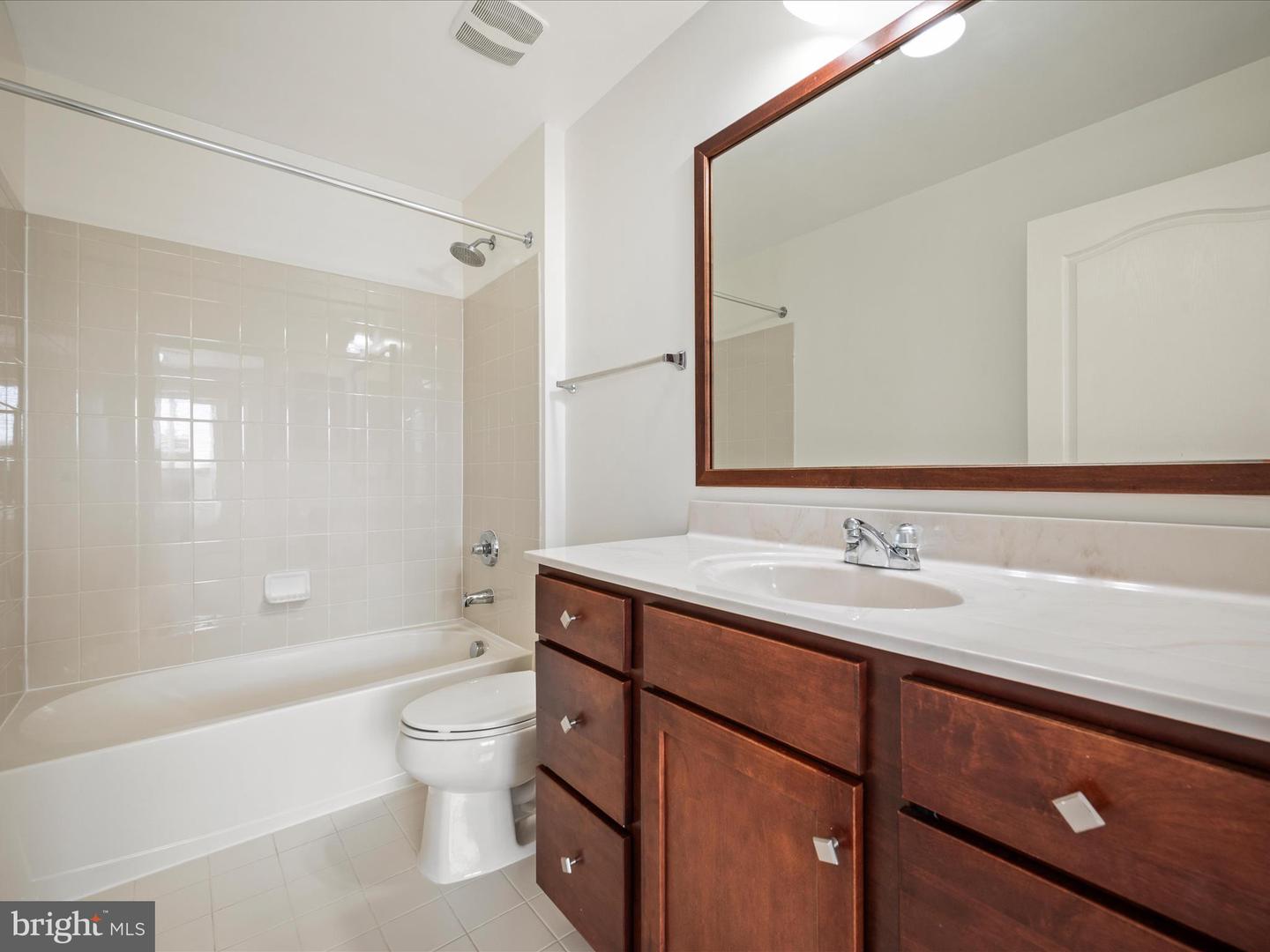 23089 SUNBURY ST, ASHBURN, Virginia 20148, 3 Bedrooms Bedrooms, ,3 BathroomsBathrooms,Residential,For sale,23089 SUNBURY ST,VALO2101258 MLS # VALO2101258