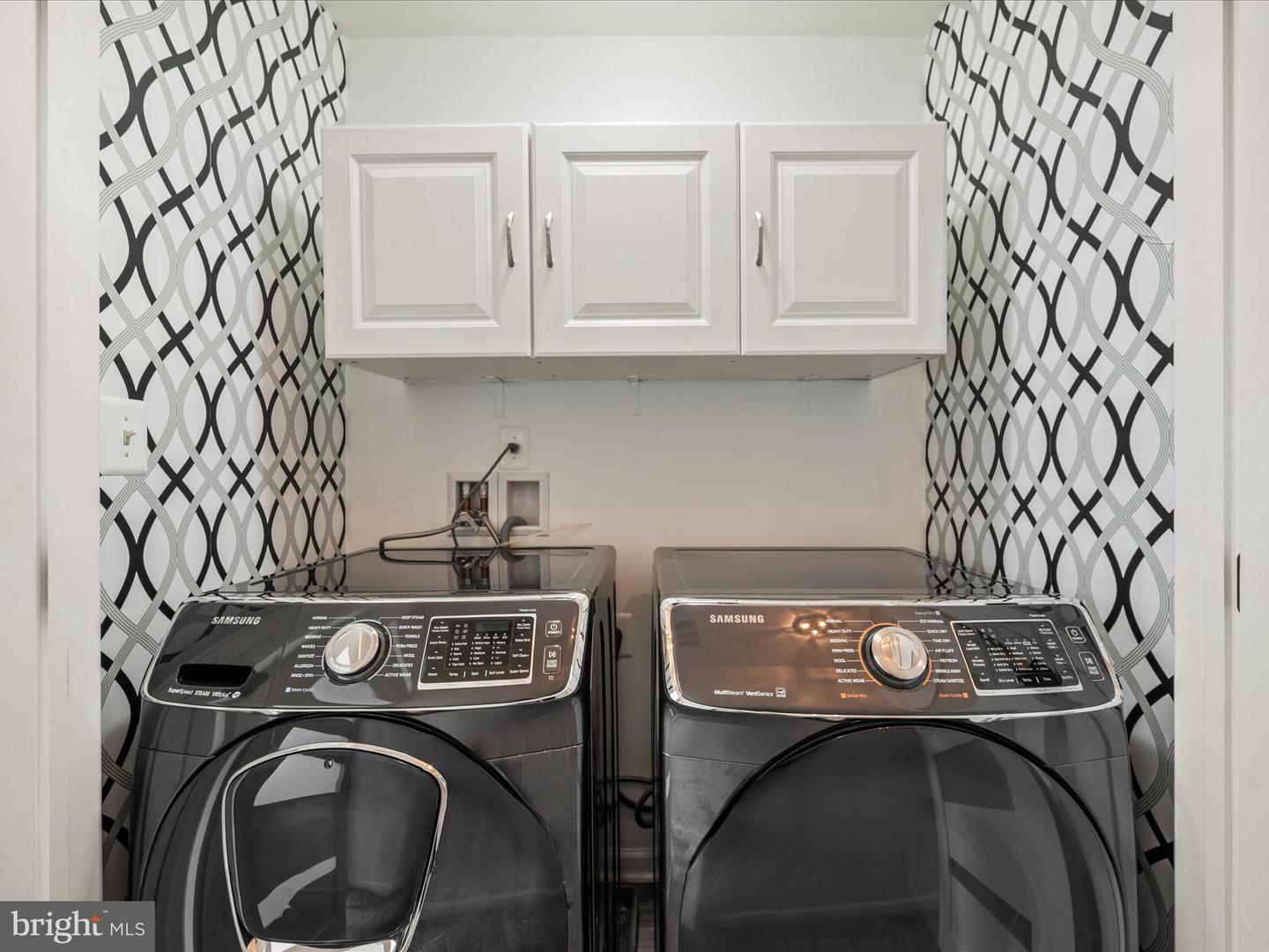 23089 SUNBURY ST, ASHBURN, Virginia 20148, 3 Bedrooms Bedrooms, ,3 BathroomsBathrooms,Residential,For sale,23089 SUNBURY ST,VALO2101258 MLS # VALO2101258