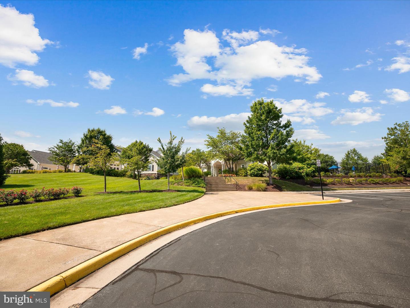 23089 SUNBURY ST, ASHBURN, Virginia 20148, 3 Bedrooms Bedrooms, ,3 BathroomsBathrooms,Residential,For sale,23089 SUNBURY ST,VALO2101258 MLS # VALO2101258