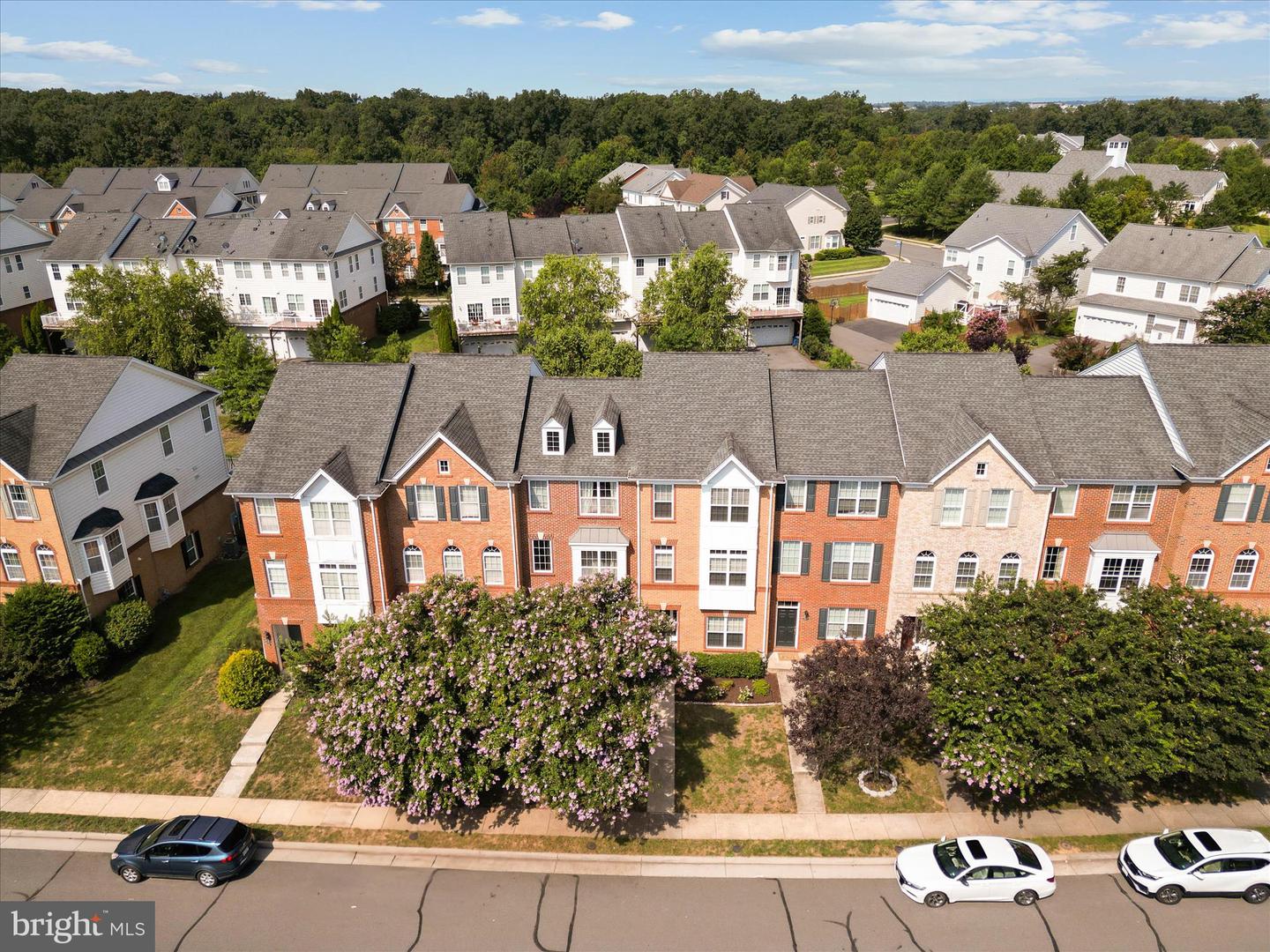 23089 SUNBURY ST, ASHBURN, Virginia 20148, 3 Bedrooms Bedrooms, ,3 BathroomsBathrooms,Residential,For sale,23089 SUNBURY ST,VALO2101258 MLS # VALO2101258