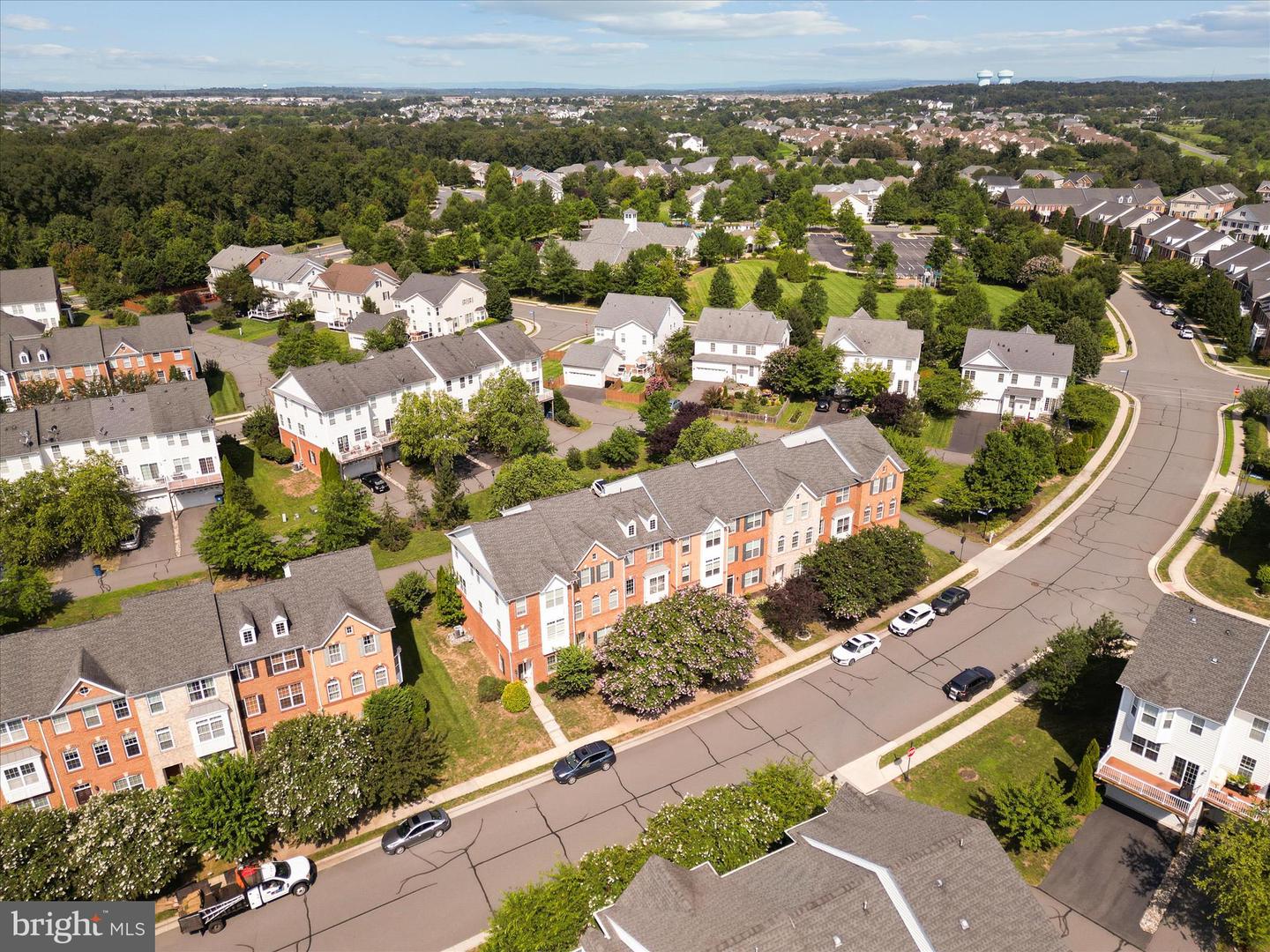 23089 SUNBURY ST, ASHBURN, Virginia 20148, 3 Bedrooms Bedrooms, ,3 BathroomsBathrooms,Residential,For sale,23089 SUNBURY ST,VALO2101258 MLS # VALO2101258