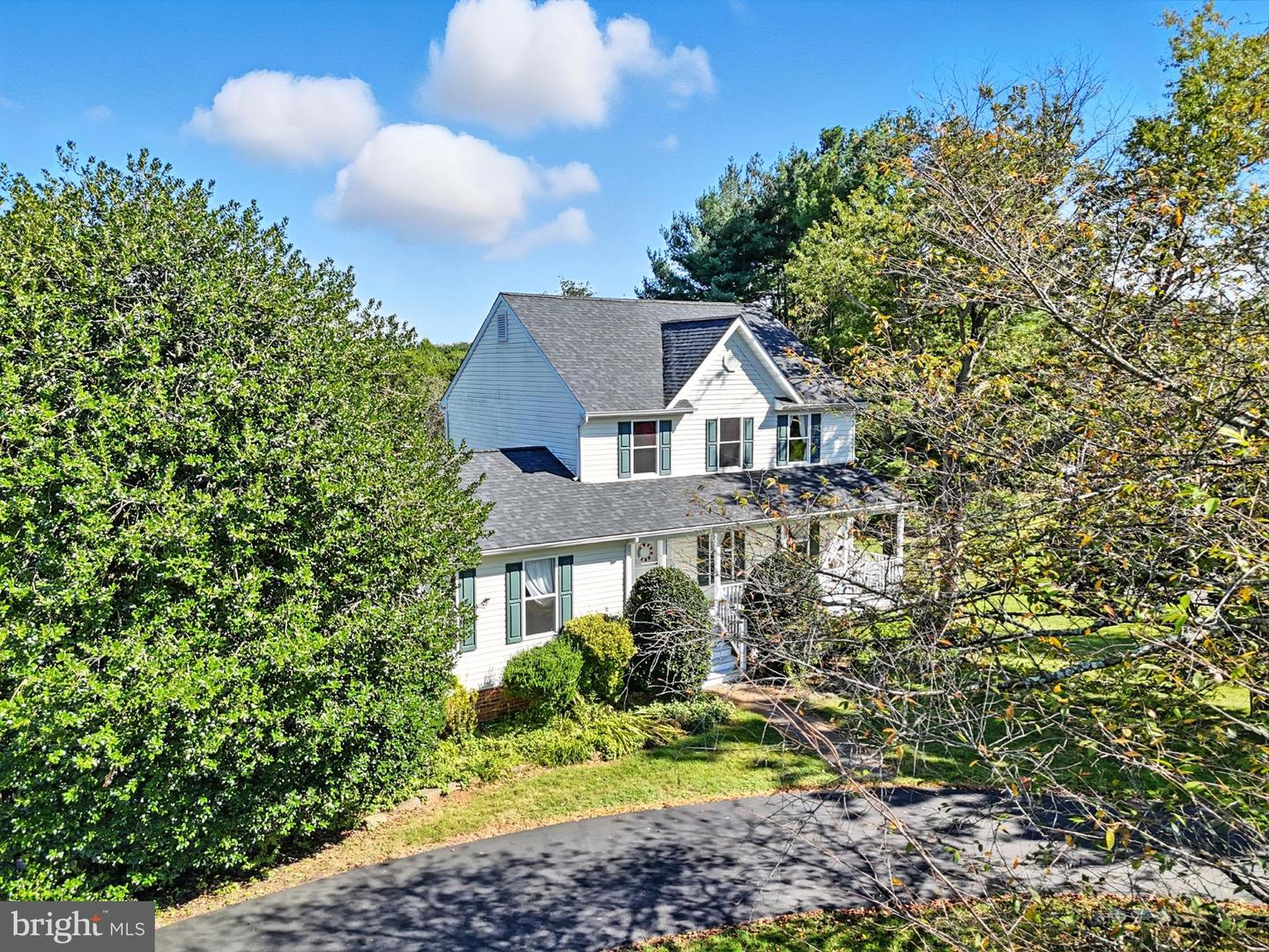 17417 HAWTHORNE AVE, CULPEPER, Virginia 22701, 4 Bedrooms Bedrooms, ,3 BathroomsBathrooms,Residential,For sale,17417 HAWTHORNE AVE,VACU2010958 MLS # VACU2010958