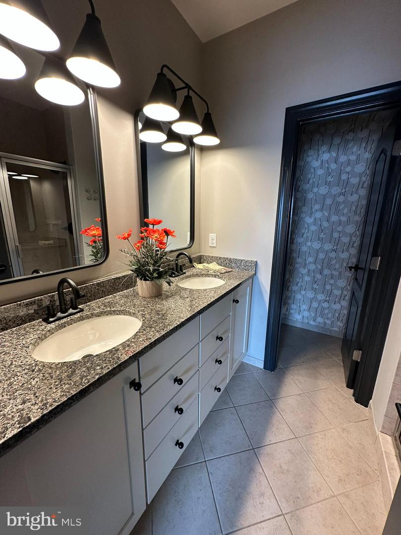4344 4TH ST N, ARLINGTON, Virginia 22203, 3 Bedrooms Bedrooms, ,3 BathroomsBathrooms,Residential,For sale,4344 4TH ST N,VAAR2060308 MLS # VAAR2060308