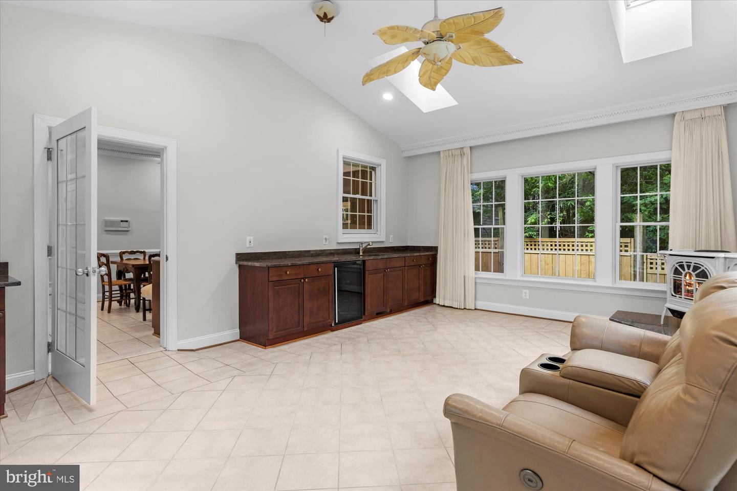 1212 N CLEVELAND ST, ARLINGTON, Virginia 22201, 6 Bedrooms Bedrooms, ,5 BathroomsBathrooms,Residential,For sale,1212 N CLEVELAND ST,VAAR2060330 MLS # VAAR2060330