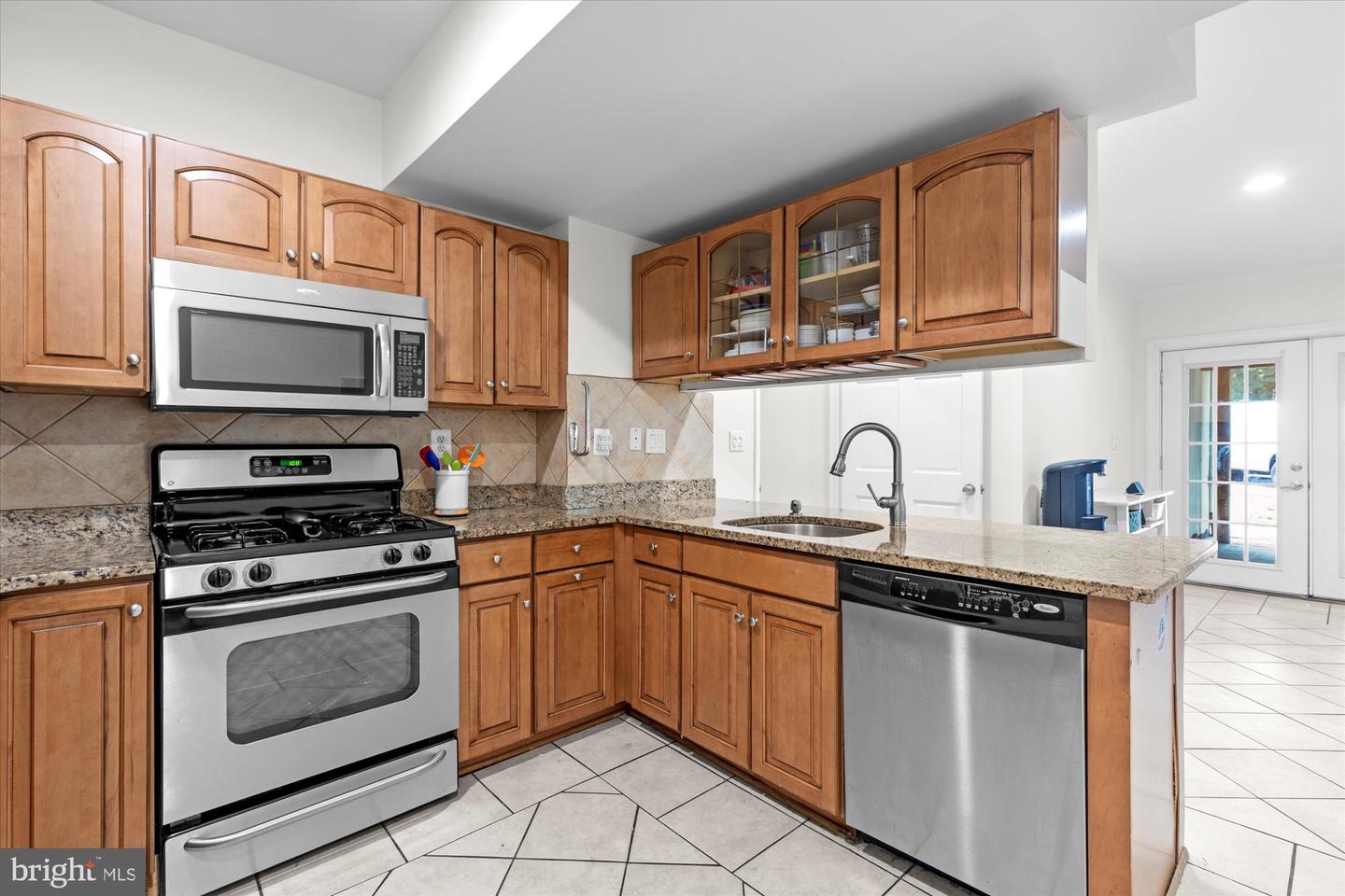 1212 N CLEVELAND ST, ARLINGTON, Virginia 22201, 6 Bedrooms Bedrooms, ,5 BathroomsBathrooms,Residential,For sale,1212 N CLEVELAND ST,VAAR2060330 MLS # VAAR2060330
