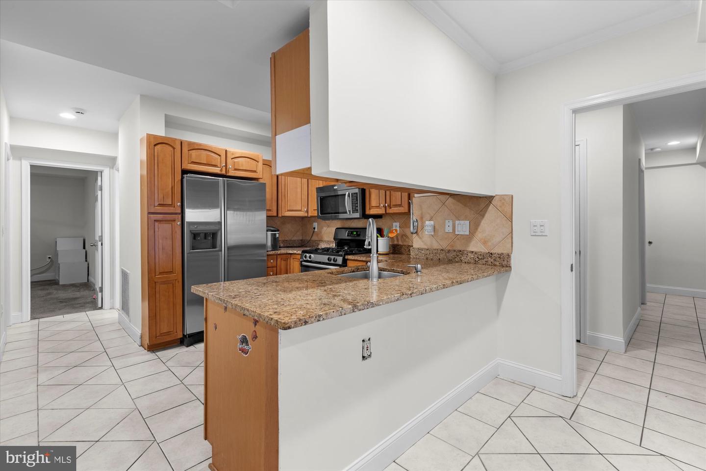 1212 N CLEVELAND ST, ARLINGTON, Virginia 22201, 6 Bedrooms Bedrooms, ,5 BathroomsBathrooms,Residential,For sale,1212 N CLEVELAND ST,VAAR2060330 MLS # VAAR2060330