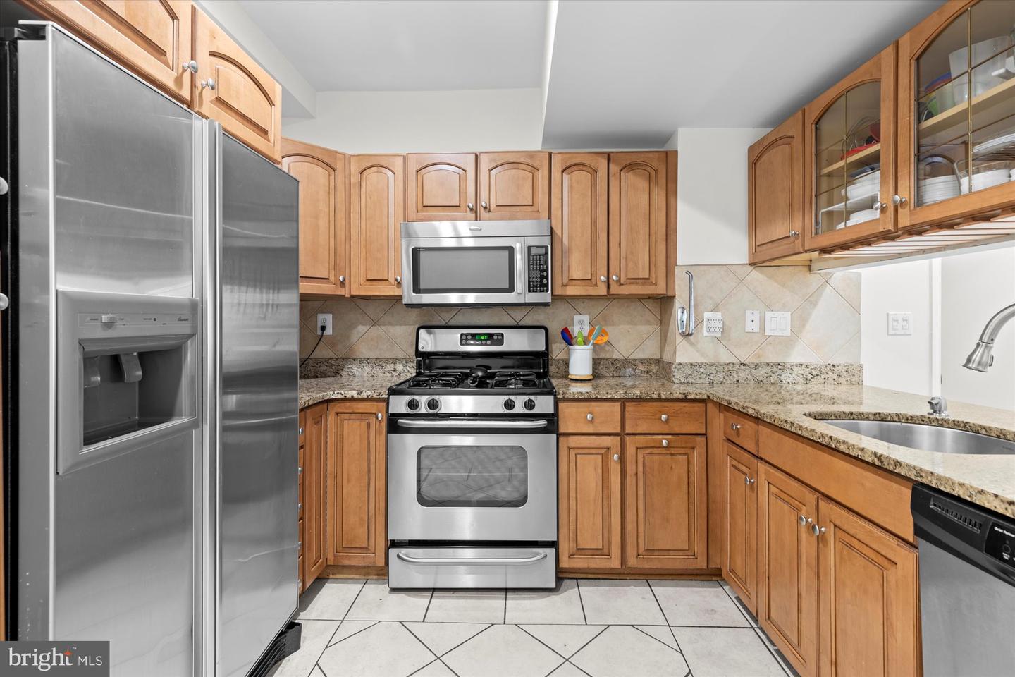 1212 N CLEVELAND ST, ARLINGTON, Virginia 22201, 6 Bedrooms Bedrooms, ,5 BathroomsBathrooms,Residential,For sale,1212 N CLEVELAND ST,VAAR2060330 MLS # VAAR2060330
