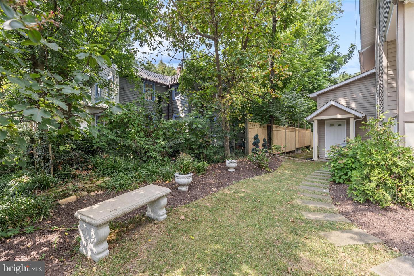 1212 N CLEVELAND ST, ARLINGTON, Virginia 22201, 6 Bedrooms Bedrooms, ,5 BathroomsBathrooms,Residential,For sale,1212 N CLEVELAND ST,VAAR2060330 MLS # VAAR2060330