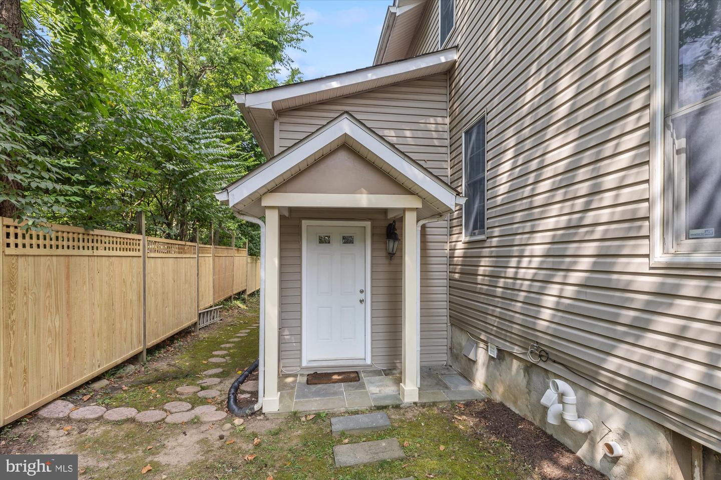 1212 N CLEVELAND ST, ARLINGTON, Virginia 22201, 6 Bedrooms Bedrooms, ,5 BathroomsBathrooms,Residential,For sale,1212 N CLEVELAND ST,VAAR2060330 MLS # VAAR2060330