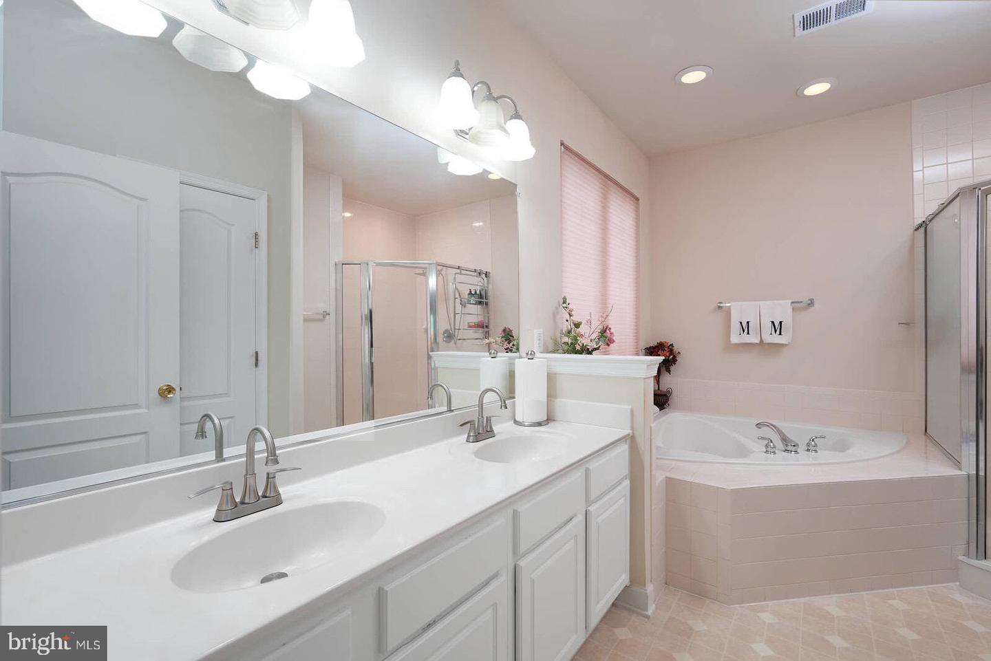 7512 LINDBERG DR, ALEXANDRIA, Virginia 22306, 4 Bedrooms Bedrooms, ,3 BathroomsBathrooms,Residential,For sale,7512 LINDBERG DR,VAFX2255008 MLS # VAFX2255008