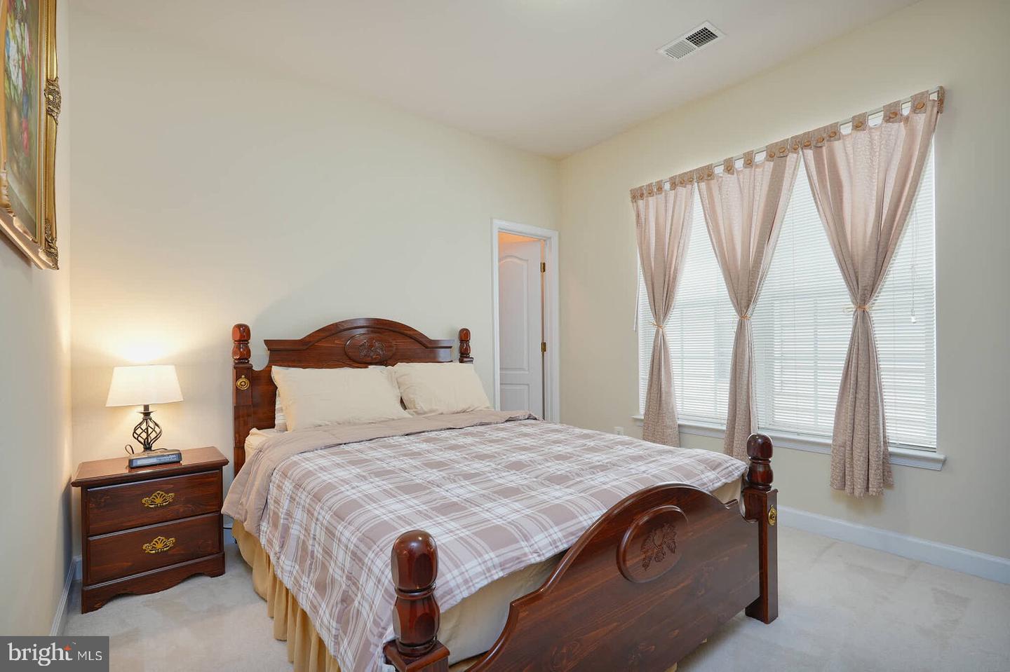 7512 LINDBERG DR, ALEXANDRIA, Virginia 22306, 4 Bedrooms Bedrooms, ,3 BathroomsBathrooms,Residential,For sale,7512 LINDBERG DR,VAFX2255008 MLS # VAFX2255008