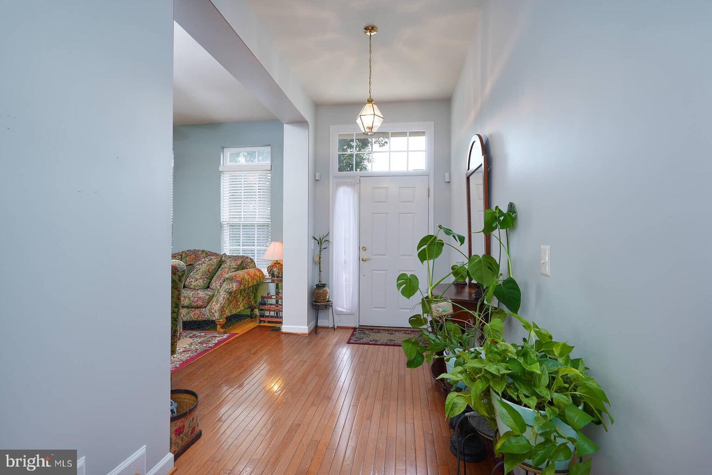 7512 LINDBERG DR, ALEXANDRIA, Virginia 22306, 4 Bedrooms Bedrooms, ,3 BathroomsBathrooms,Residential,For sale,7512 LINDBERG DR,VAFX2255008 MLS # VAFX2255008
