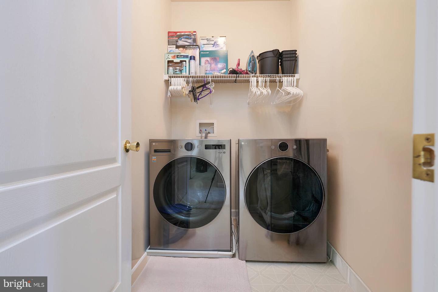 7512 LINDBERG DR, ALEXANDRIA, Virginia 22306, 4 Bedrooms Bedrooms, ,3 BathroomsBathrooms,Residential,For sale,7512 LINDBERG DR,VAFX2255008 MLS # VAFX2255008