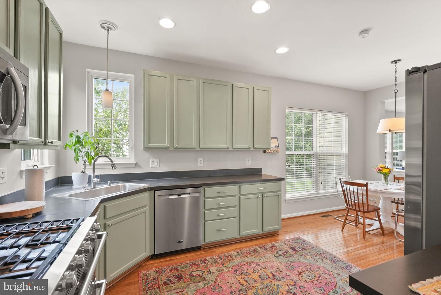 14000 RORA MOSS PL, BRISTOW, Virginia 20136, 5 Bedrooms Bedrooms, ,3 BathroomsBathrooms,Residential,For sale,14000 RORA MOSS PL,VAPW2099066 MLS # VAPW2099066