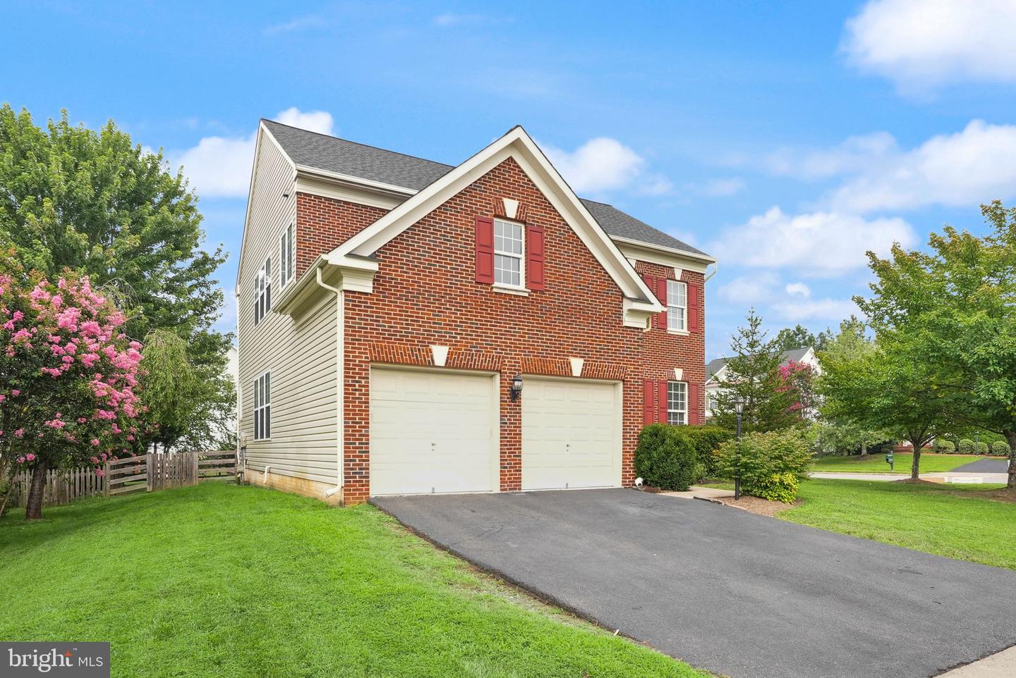 14000 RORA MOSS PL, BRISTOW, Virginia 20136, 5 Bedrooms Bedrooms, ,3 BathroomsBathrooms,Residential,For sale,14000 RORA MOSS PL,VAPW2099066 MLS # VAPW2099066