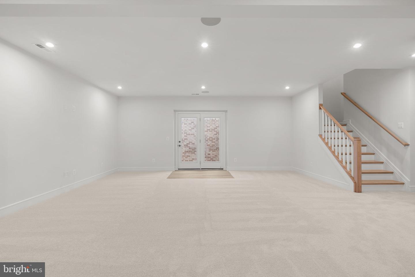14649 FORDSON CT, PURCELLVILLE, Virginia 20132, 5 Bedrooms Bedrooms, ,5 BathroomsBathrooms,Residential,For sale,14649 FORDSON CT,VALO2101980 MLS # VALO2101980