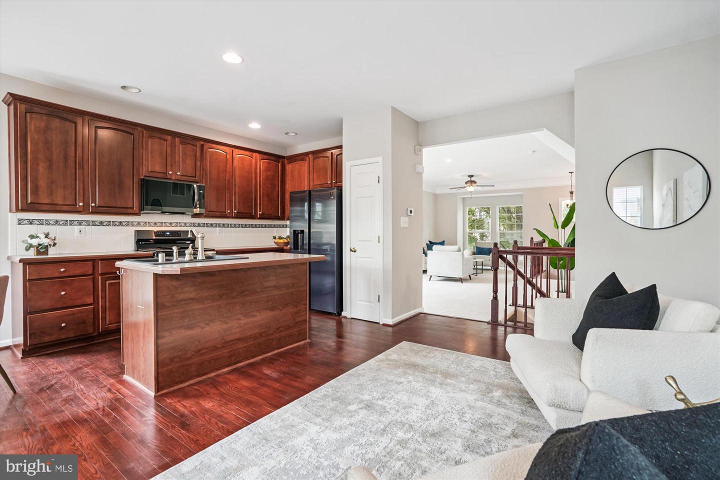 14176 HUNTERS RUN WAY, GAINESVILLE, Virginia 20155, 3 Bedrooms Bedrooms, ,3 BathroomsBathrooms,Residential,For sale,14176 HUNTERS RUN WAY,VAPW2099354 MLS # VAPW2099354