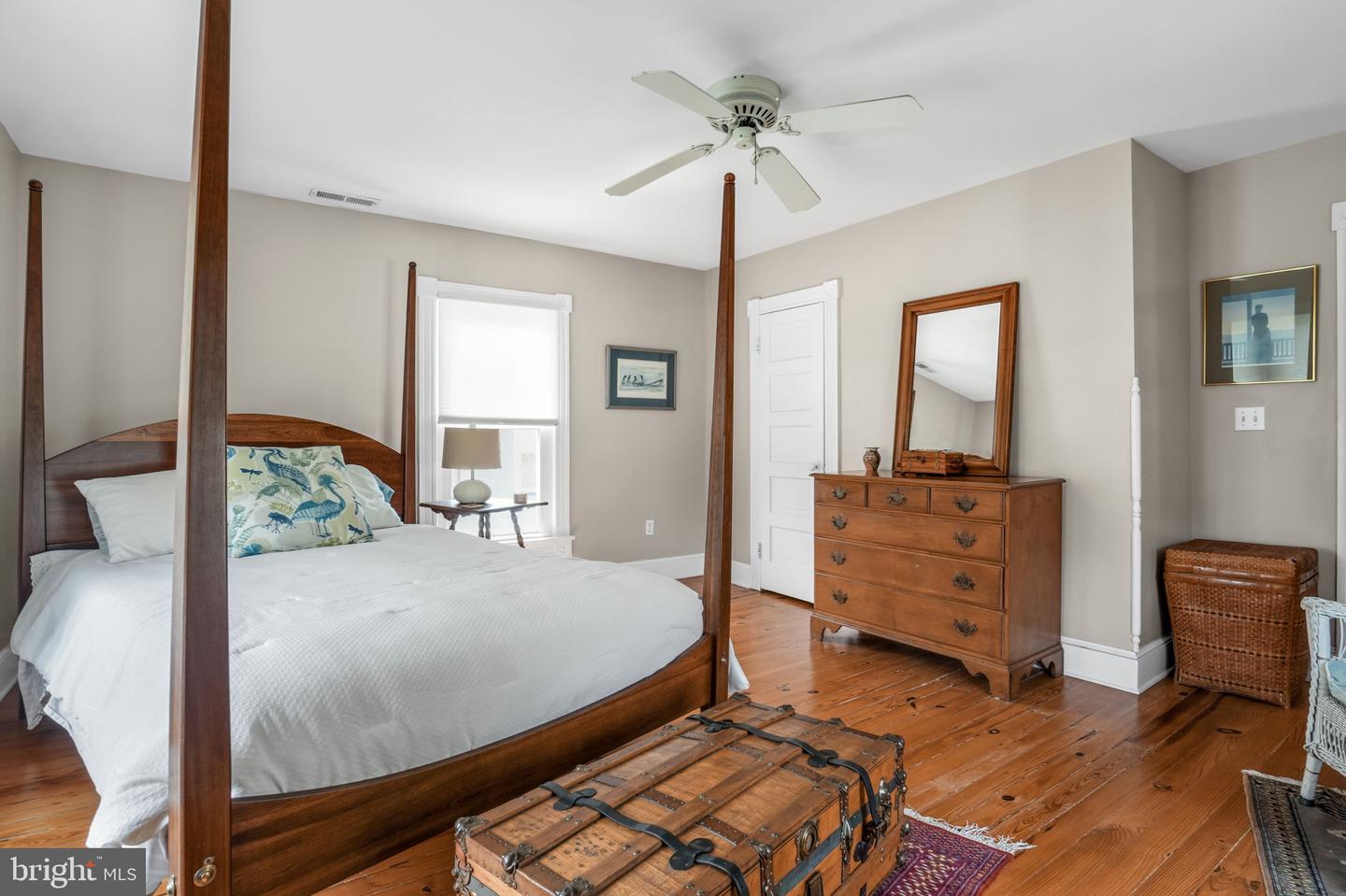 6326 CLEVELAND ST, CHINCOTEAGUE ISLAND, Virginia 23336, 3 Bedrooms Bedrooms, ,2 BathroomsBathrooms,Residential,For sale,6326 CLEVELAND ST,VAAC2002062 MLS # VAAC2002062