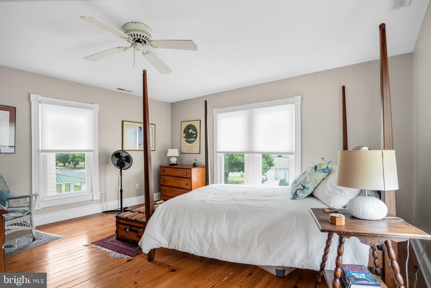 6326 CLEVELAND ST, CHINCOTEAGUE ISLAND, Virginia 23336, 3 Bedrooms Bedrooms, ,2 BathroomsBathrooms,Residential,For sale,6326 CLEVELAND ST,VAAC2002062 MLS # VAAC2002062