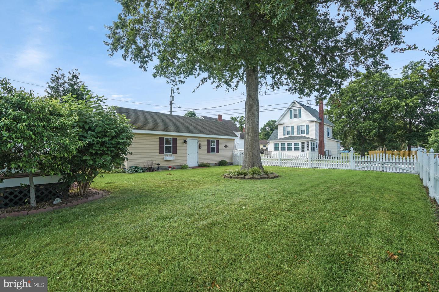 6326 CLEVELAND ST, CHINCOTEAGUE ISLAND, Virginia 23336, 3 Bedrooms Bedrooms, ,2 BathroomsBathrooms,Residential,For sale,6326 CLEVELAND ST,VAAC2002062 MLS # VAAC2002062