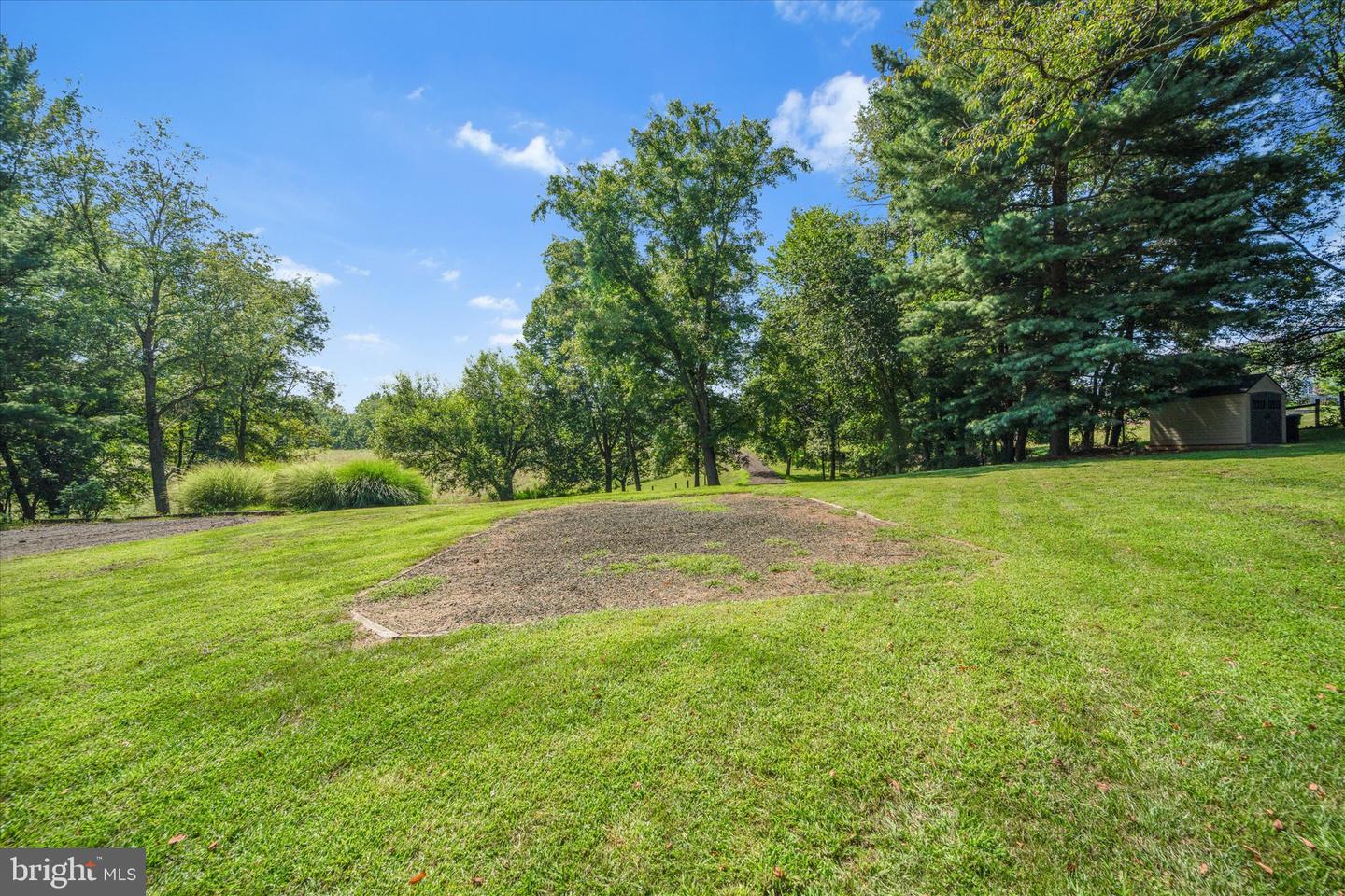 38830 OLD WHEATLAND RD, WATERFORD, Virginia 20197, 4 Bedrooms Bedrooms, ,3 BathroomsBathrooms,Residential,For sale,38830 OLD WHEATLAND RD,VALO2102666 MLS # VALO2102666
