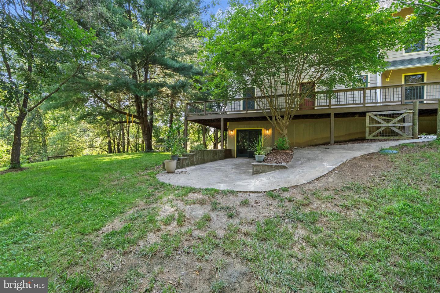38830 OLD WHEATLAND RD, WATERFORD, Virginia 20197, 4 Bedrooms Bedrooms, ,3 BathroomsBathrooms,Residential,For sale,38830 OLD WHEATLAND RD,VALO2102666 MLS # VALO2102666