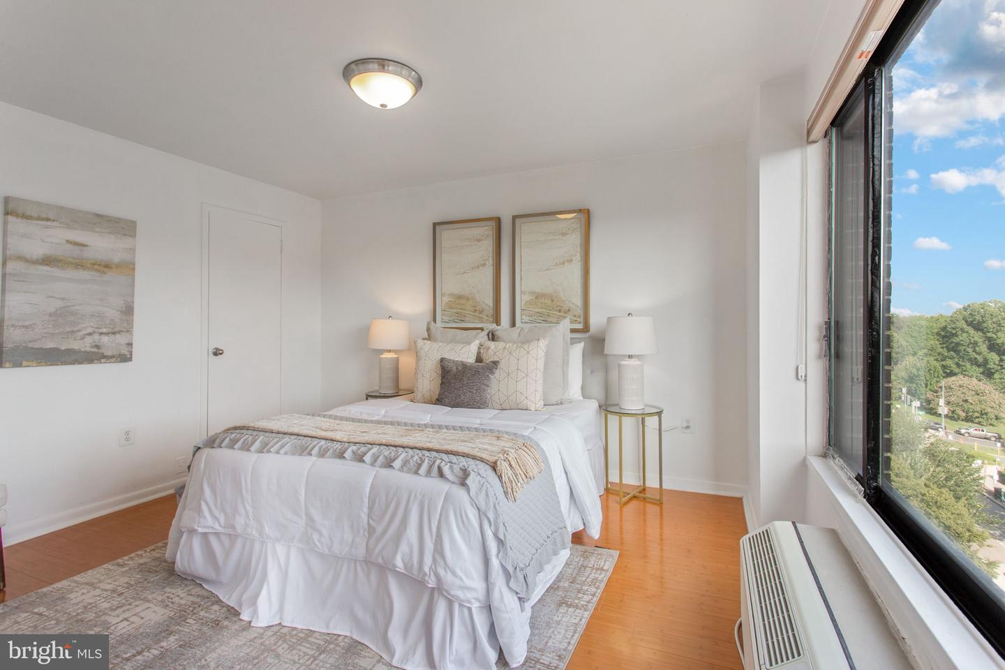 2501 CALVERT ST NW #802, WASHINGTON, District Of Columbia 20008, 1 Bedroom Bedrooms, ,1 BathroomBathrooms,Residential,For sale,2501 CALVERT ST NW #802,DCDC2211196 MLS # DCDC2211196