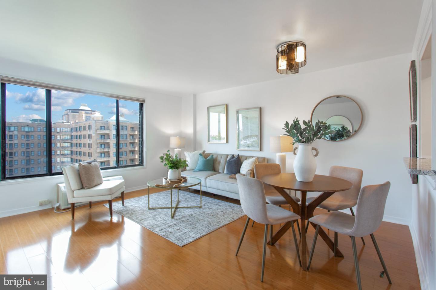 2501 CALVERT ST NW #802, WASHINGTON, District Of Columbia 20008, 1 Bedroom Bedrooms, ,1 BathroomBathrooms,Residential,For sale,2501 CALVERT ST NW #802,DCDC2211196 MLS # DCDC2211196