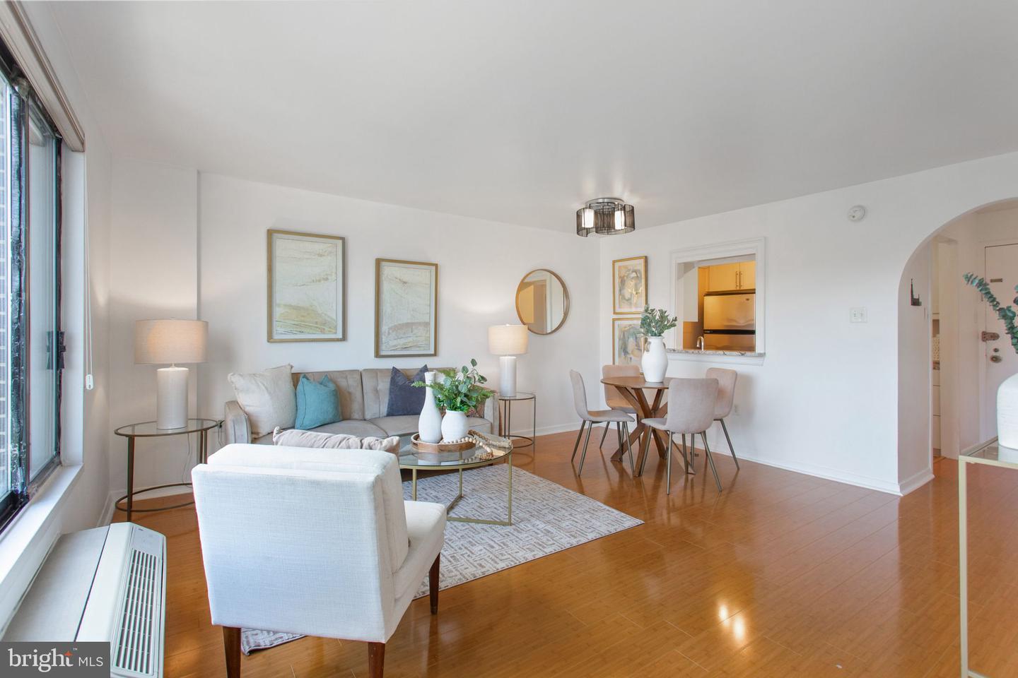 2501 CALVERT ST NW #802, WASHINGTON, District Of Columbia 20008, 1 Bedroom Bedrooms, ,1 BathroomBathrooms,Residential,For sale,2501 CALVERT ST NW #802,DCDC2211196 MLS # DCDC2211196