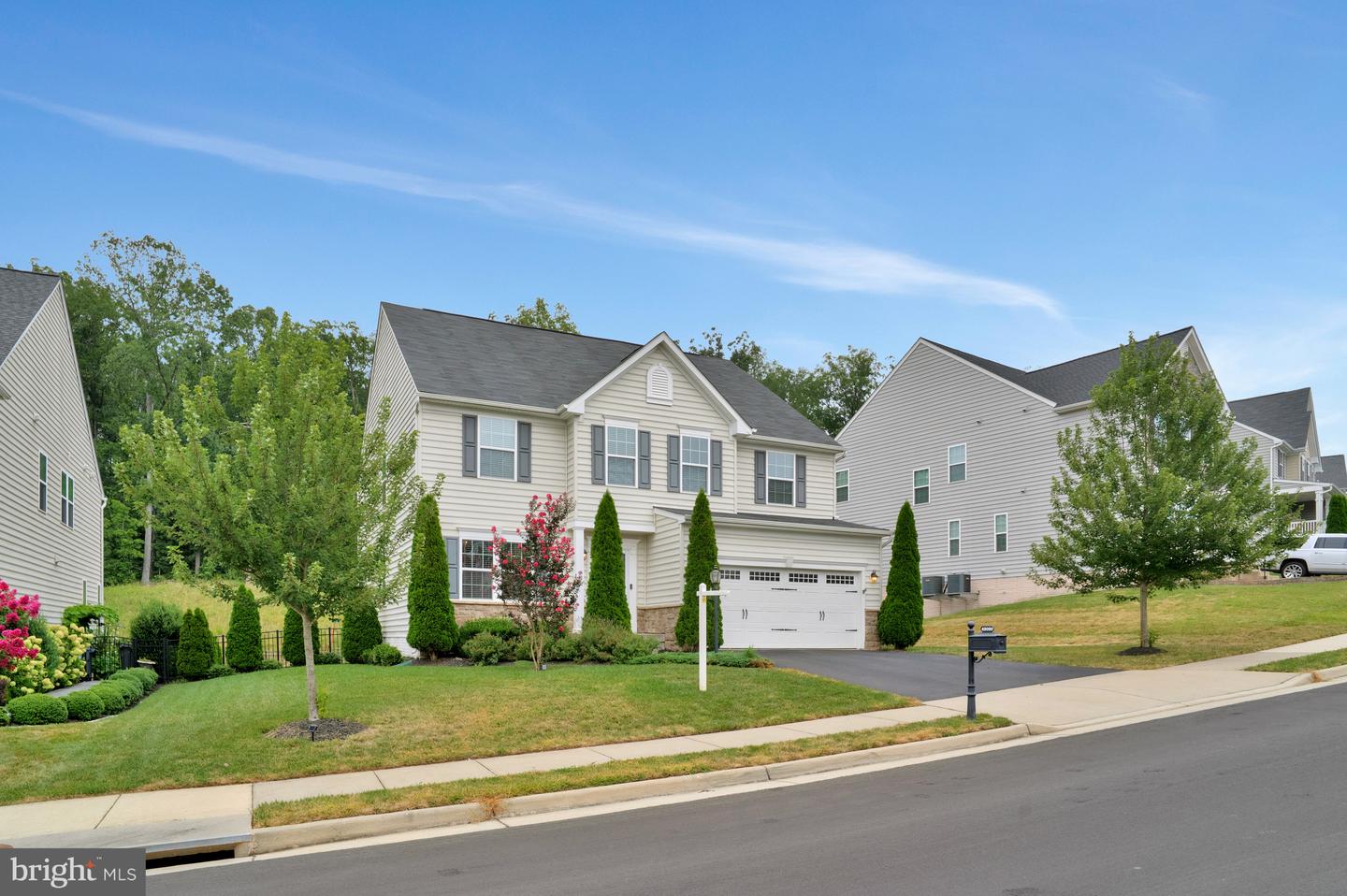 42020 WINNING GLORY DR, ALDIE, Virginia 20105, 4 Bedrooms Bedrooms, ,3 BathroomsBathrooms,Residential,For sale,42020 WINNING GLORY DR,VALO2102714 MLS # VALO2102714