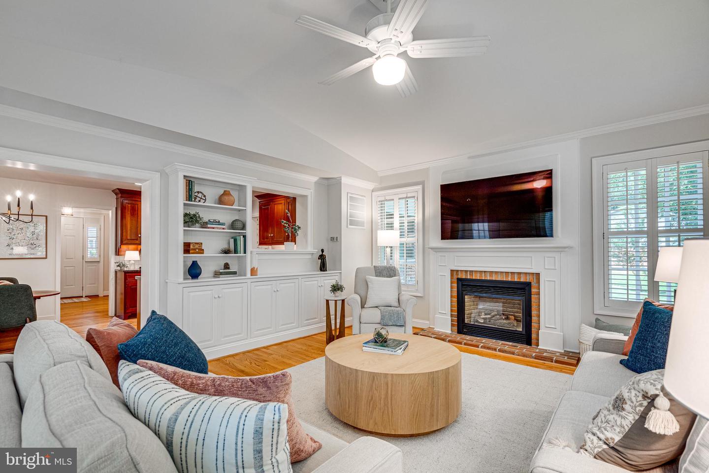 5135 RICHARDSON DR, FAIRFAX, Virginia 22032, 4 Bedrooms Bedrooms, ,2 BathroomsBathrooms,Residential,For sale,5135 RICHARDSON DR,VAFX2256574 MLS # VAFX2256574