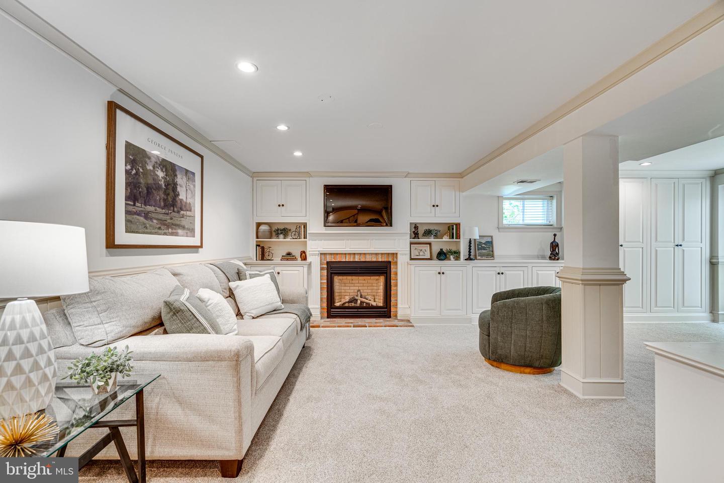 5135 RICHARDSON DR, FAIRFAX, Virginia 22032, 4 Bedrooms Bedrooms, ,2 BathroomsBathrooms,Residential,For sale,5135 RICHARDSON DR,VAFX2256574 MLS # VAFX2256574