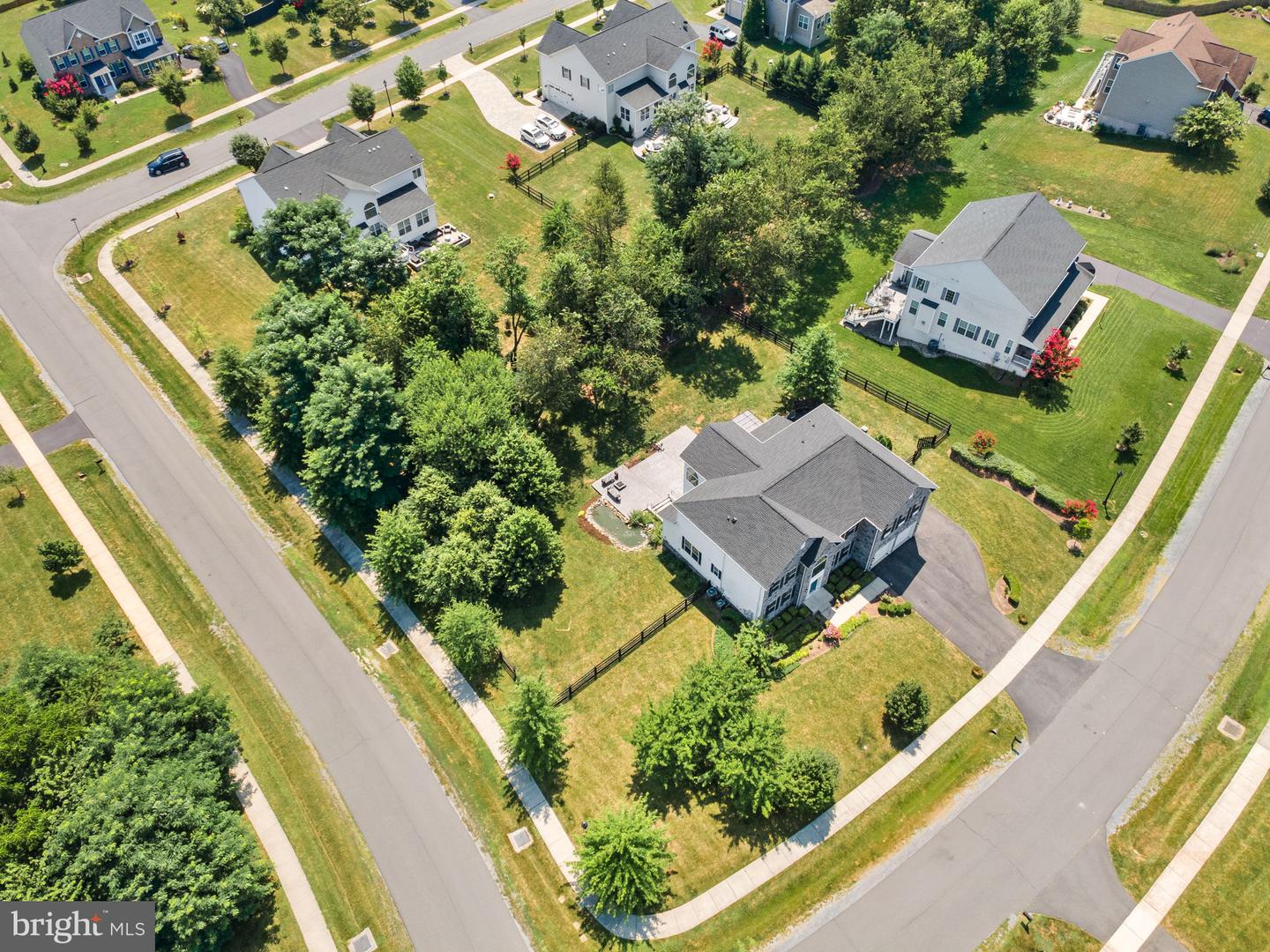 5 RAMSDELL CT, ROUND HILL, Virginia 20141, 5 Bedrooms Bedrooms, ,4 BathroomsBathrooms,Residential,For sale,5 RAMSDELL CT,VALO2102848 MLS # VALO2102848