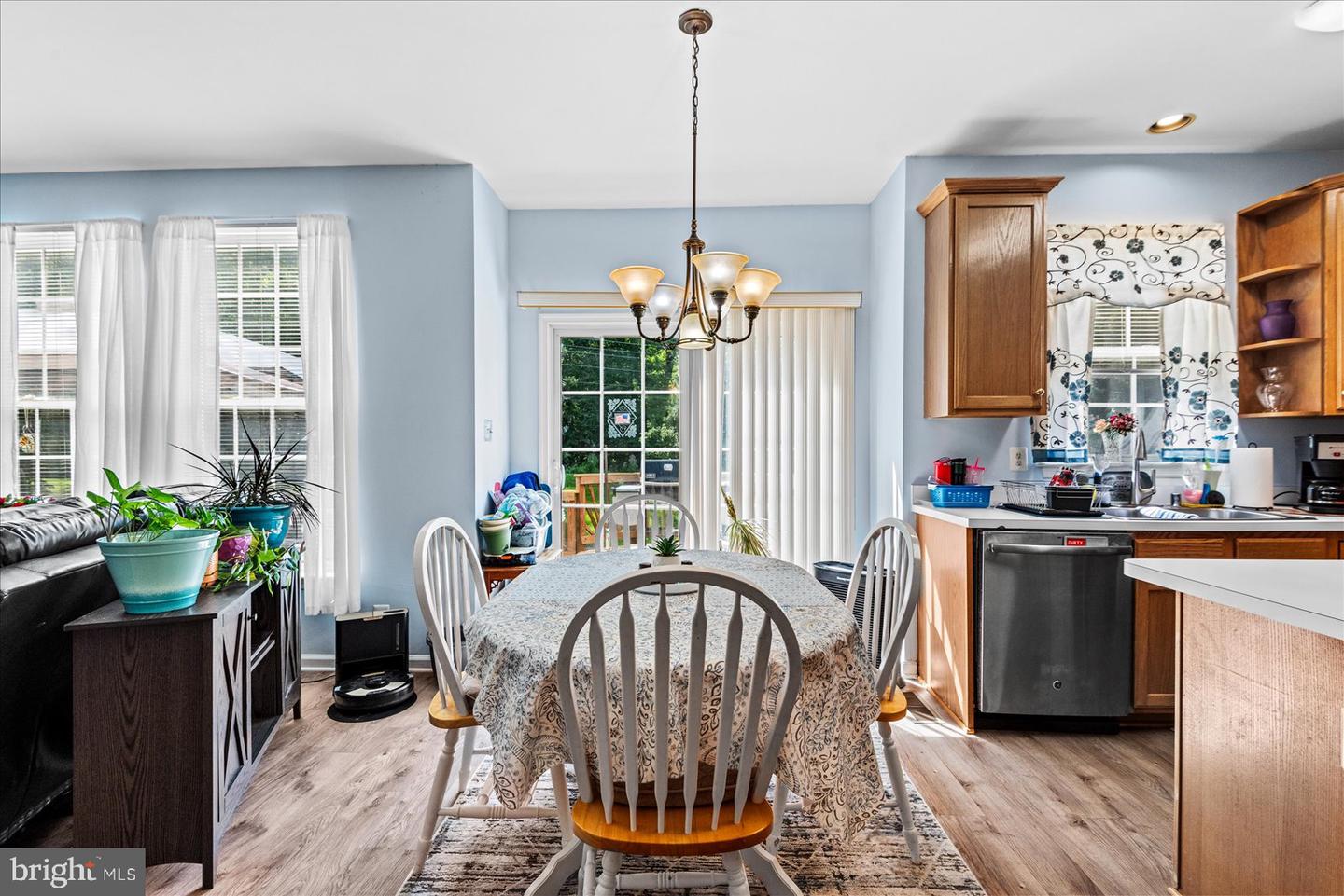 9316 PAUL DR, MANASSAS PARK, Virginia 20111, 4 Bedrooms Bedrooms, ,3 BathroomsBathrooms,Residential,For sale,9316 PAUL DR,VAMP2003176 MLS # VAMP2003176