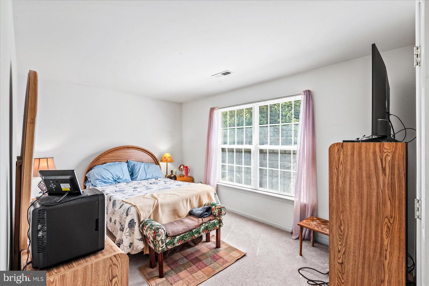 9316 PAUL DR, MANASSAS PARK, Virginia 20111, 4 Bedrooms Bedrooms, ,3 BathroomsBathrooms,Residential,For sale,9316 PAUL DR,VAMP2003176 MLS # VAMP2003176
