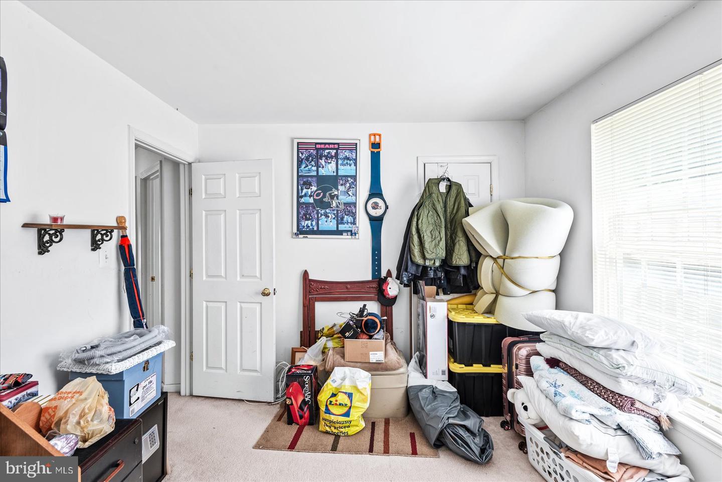 9316 PAUL DR, MANASSAS PARK, Virginia 20111, 4 Bedrooms Bedrooms, ,3 BathroomsBathrooms,Residential,For sale,9316 PAUL DR,VAMP2003176 MLS # VAMP2003176