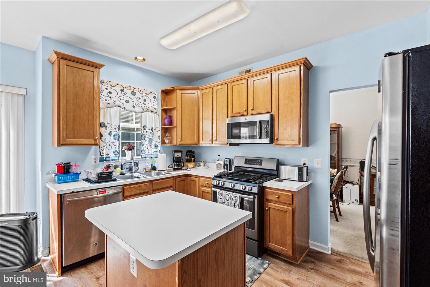 9316 PAUL DR, MANASSAS PARK, Virginia 20111, 4 Bedrooms Bedrooms, ,3 BathroomsBathrooms,Residential,For sale,9316 PAUL DR,VAMP2003176 MLS # VAMP2003176