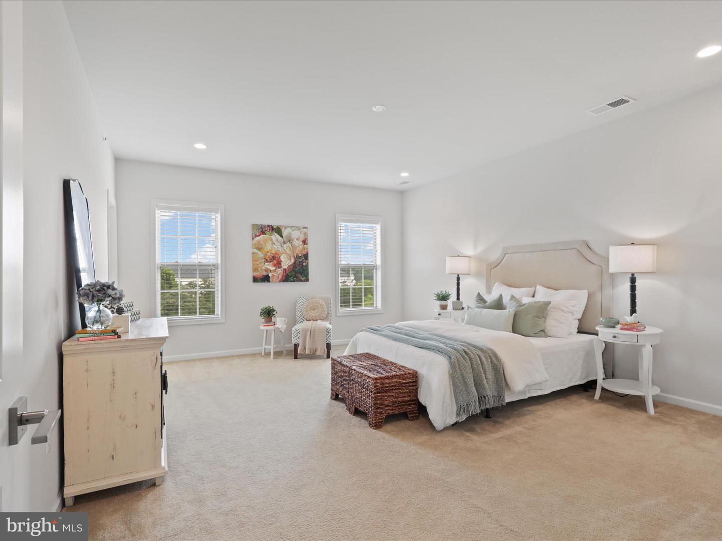 23442 LOGANS RIDGE TER, ASHBURN, Virginia 20148, 3 Bedrooms Bedrooms, ,4 BathroomsBathrooms,Residential,For sale,23442 LOGANS RIDGE TER,VALO2102948 MLS # VALO2102948