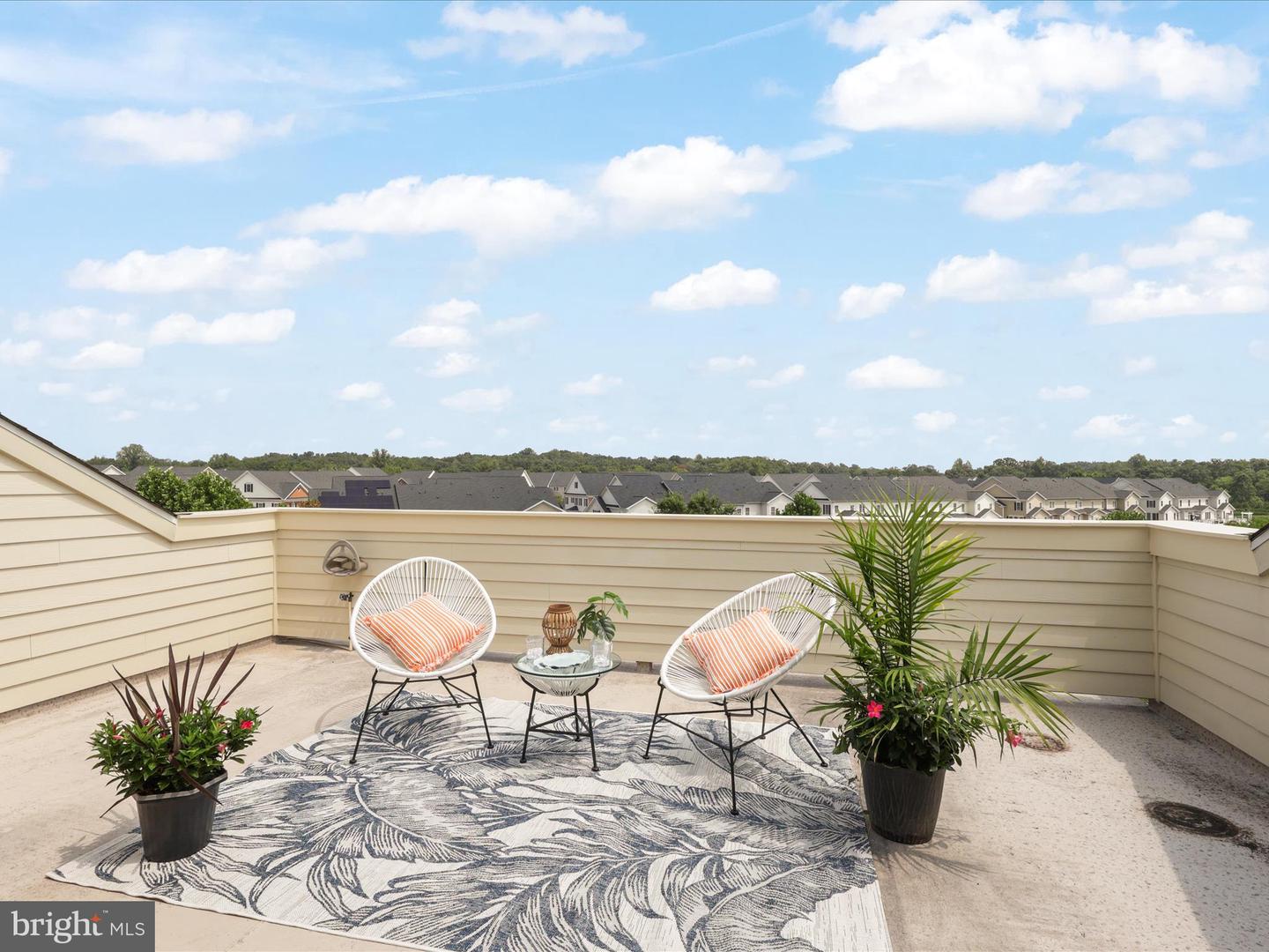 23442 LOGANS RIDGE TER, ASHBURN, Virginia 20148, 3 Bedrooms Bedrooms, ,4 BathroomsBathrooms,Residential,For sale,23442 LOGANS RIDGE TER,VALO2102948 MLS # VALO2102948