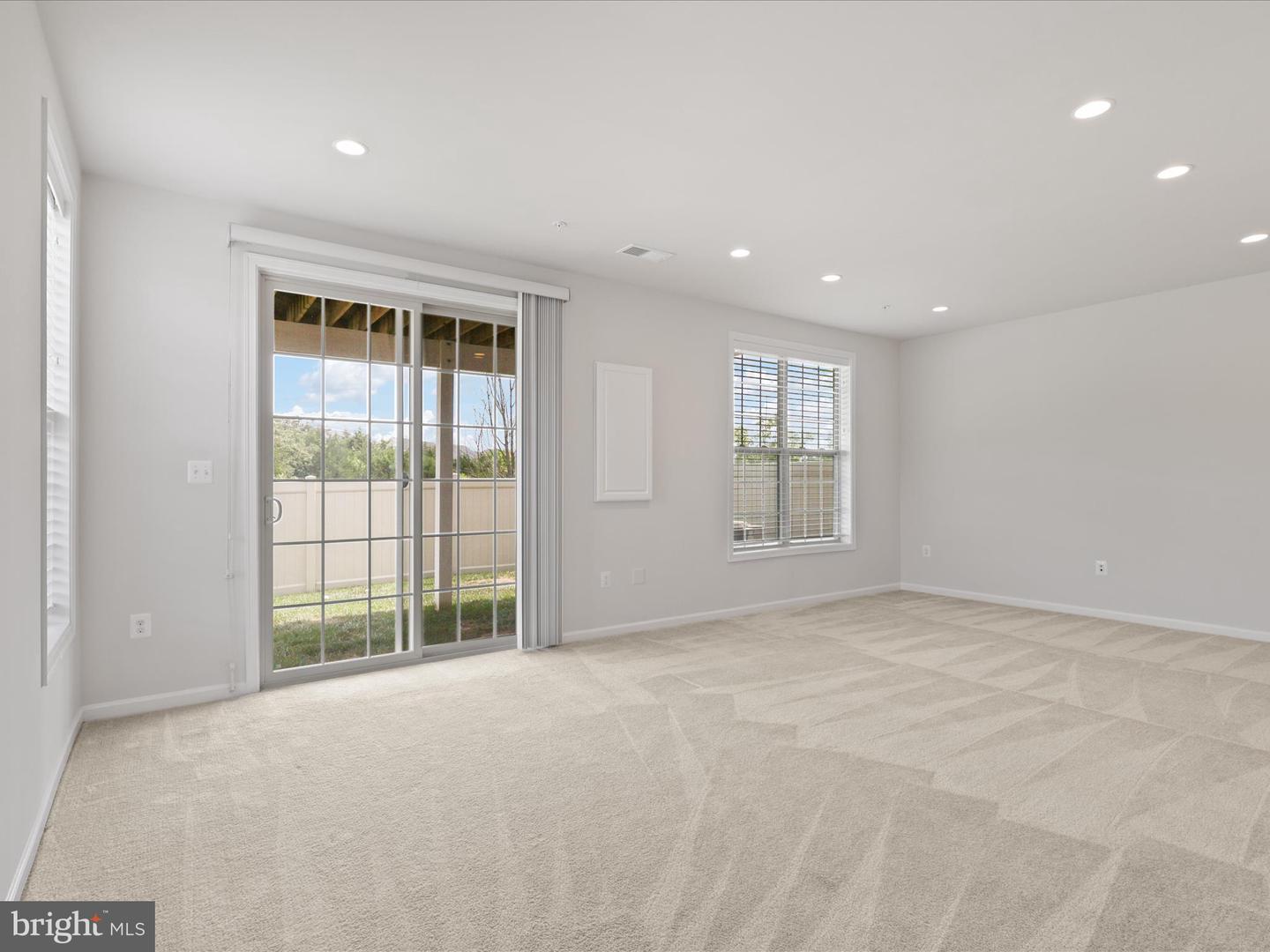 23442 LOGANS RIDGE TER, ASHBURN, Virginia 20148, 3 Bedrooms Bedrooms, ,4 BathroomsBathrooms,Residential,For sale,23442 LOGANS RIDGE TER,VALO2102948 MLS # VALO2102948