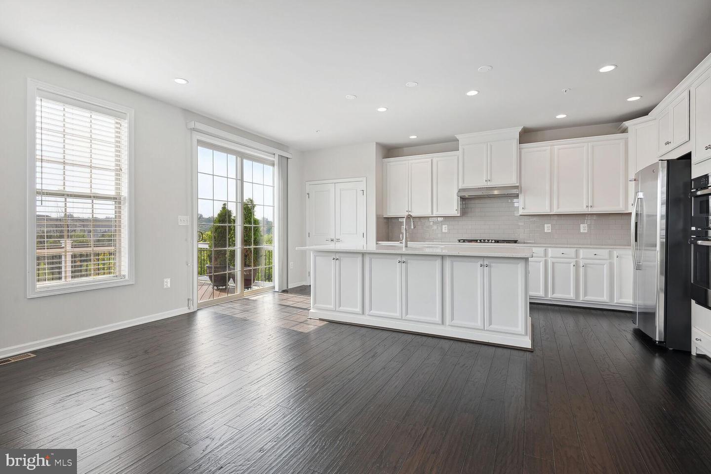 23442 LOGANS RIDGE TER, ASHBURN, Virginia 20148, 3 Bedrooms Bedrooms, ,4 BathroomsBathrooms,Residential,For sale,23442 LOGANS RIDGE TER,VALO2102948 MLS # VALO2102948